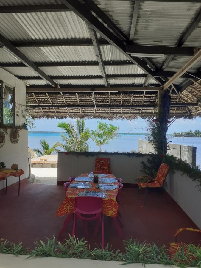 Pension Mote Te-Fare-Arii Esterno foto